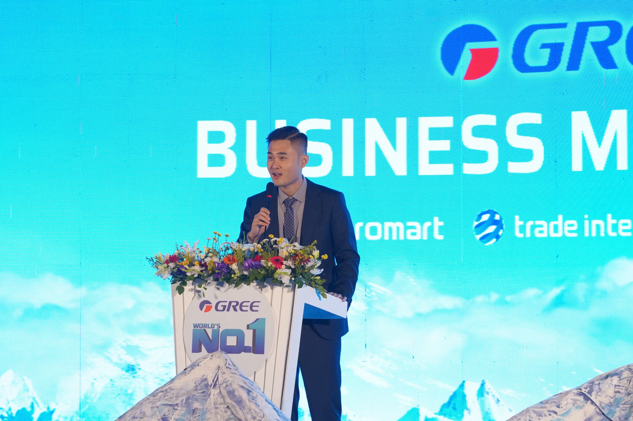 В Бангладеш состоялась крупная Dealer Conference GREE